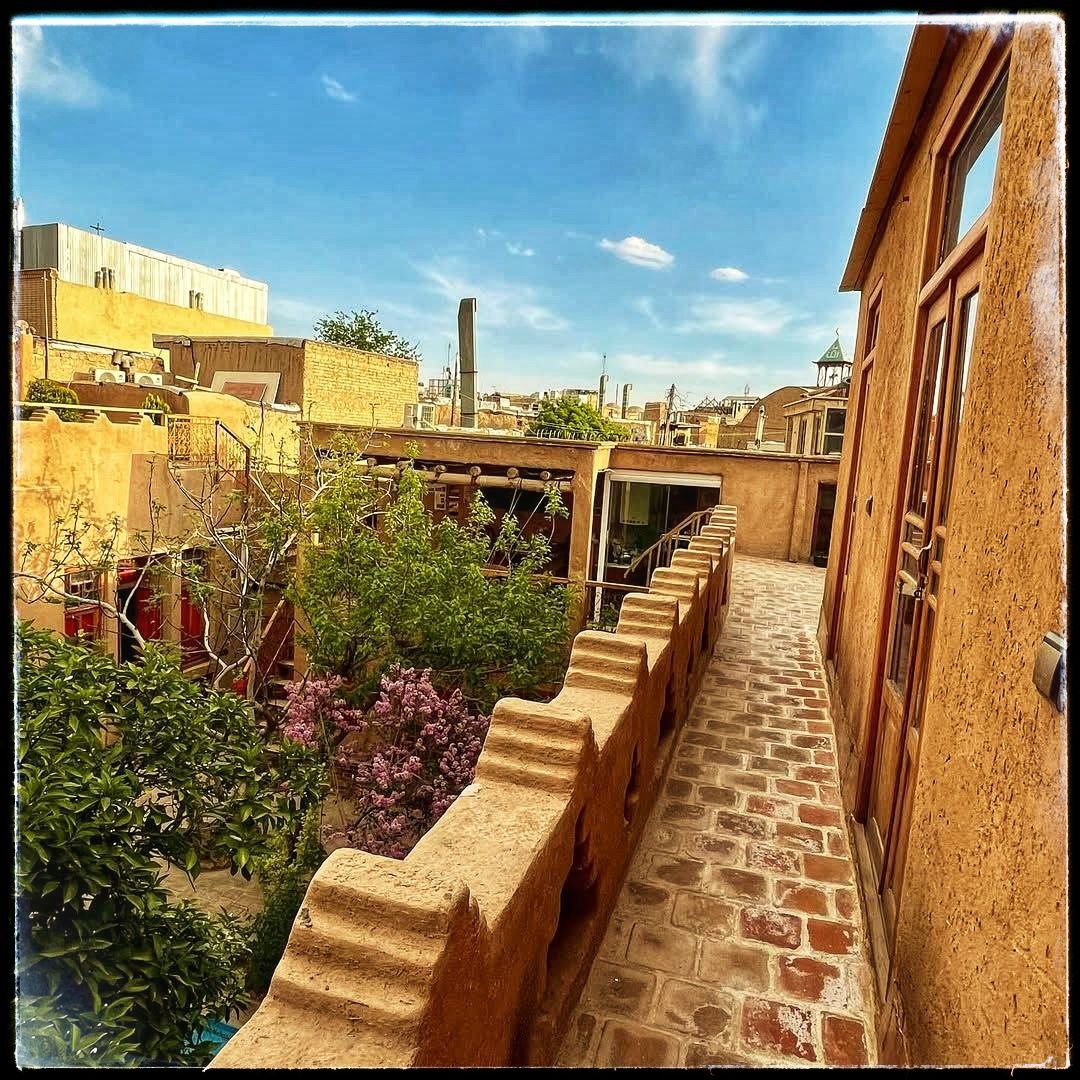 Isfahan Bazaar Traditional Hotel